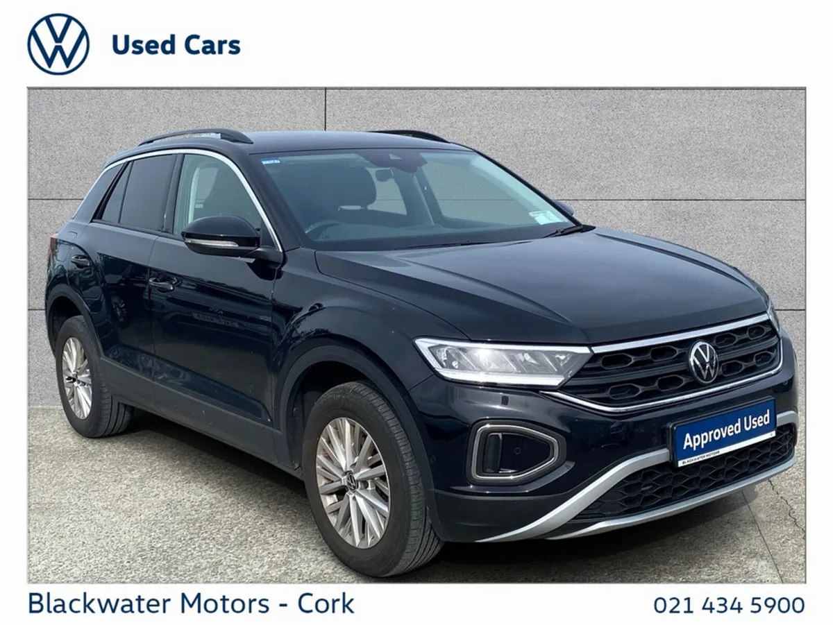 Volkswagen T-Roc SUV, Petrol, 2023, Black