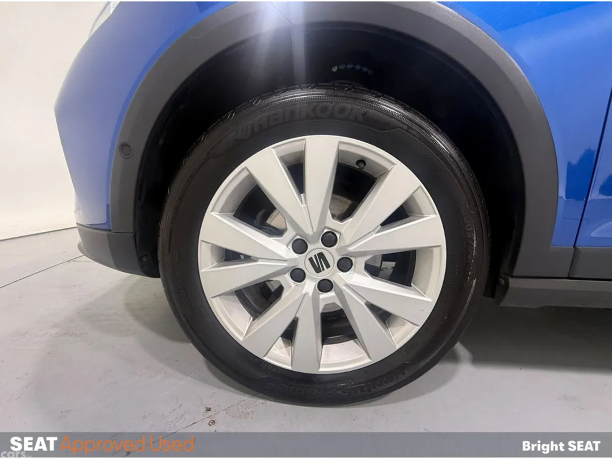 SEAT Arona Hatchback, Petrol, 2023, Blue