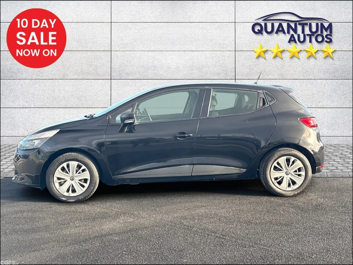 Renault Clio Hatchback, Petrol, 2017, Black
