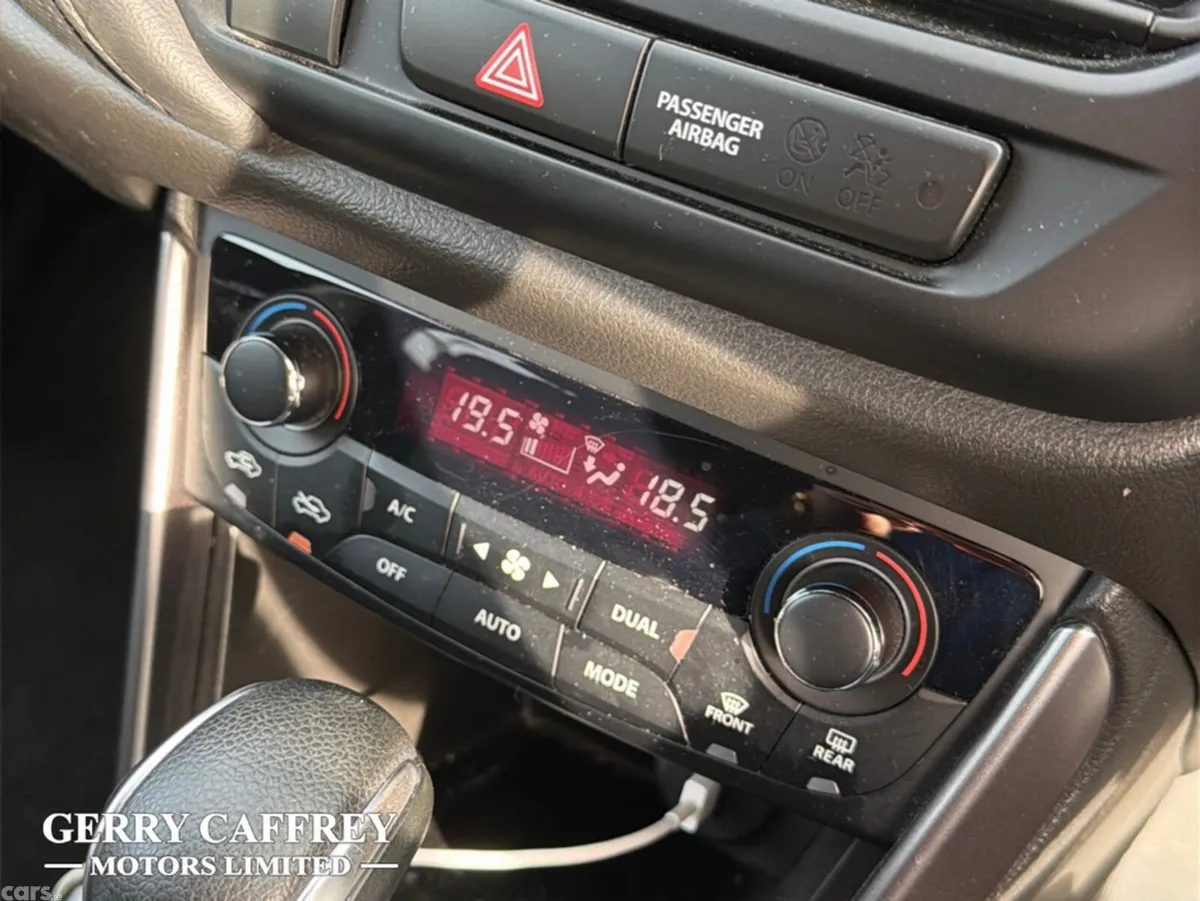 Suzuki SX4 Hatchback, Petrol Hybrid, 2023, Grey