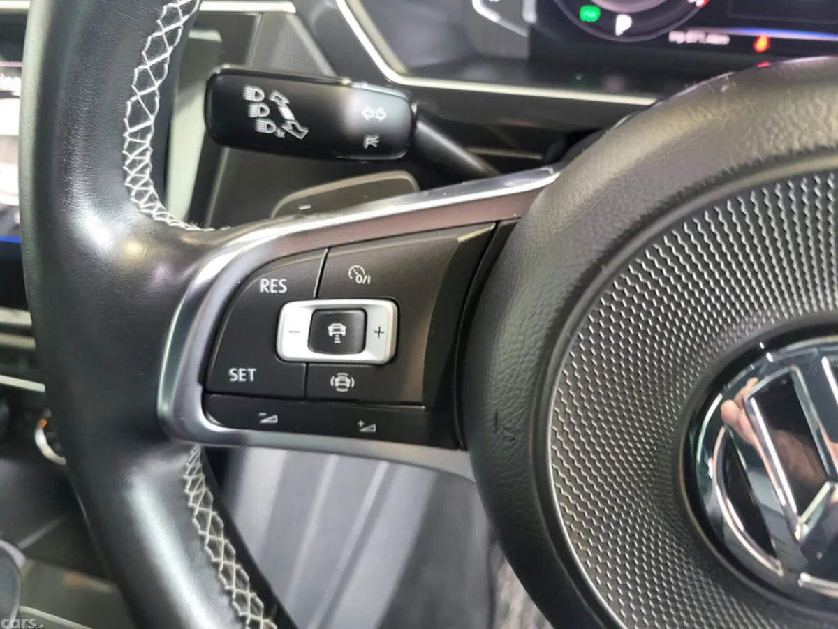 Volkswagen Tiguan MPV, Diesel, 2020, White