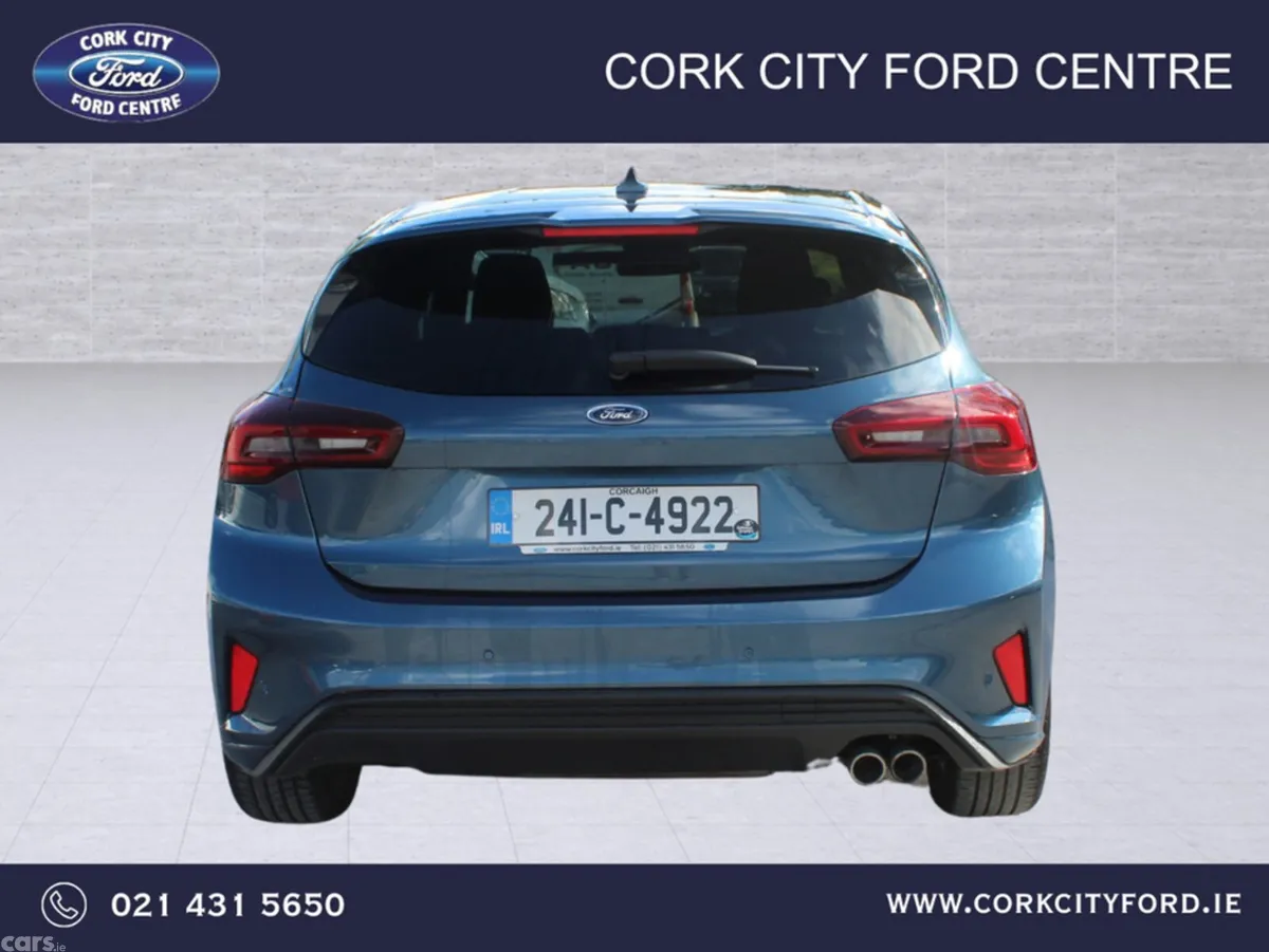 Ford Focus Hatchback, Diesel, 2024, Blue