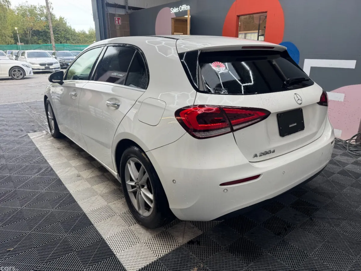 Mercedes-Benz A-Class Hatchback, Diesel, 2019, White