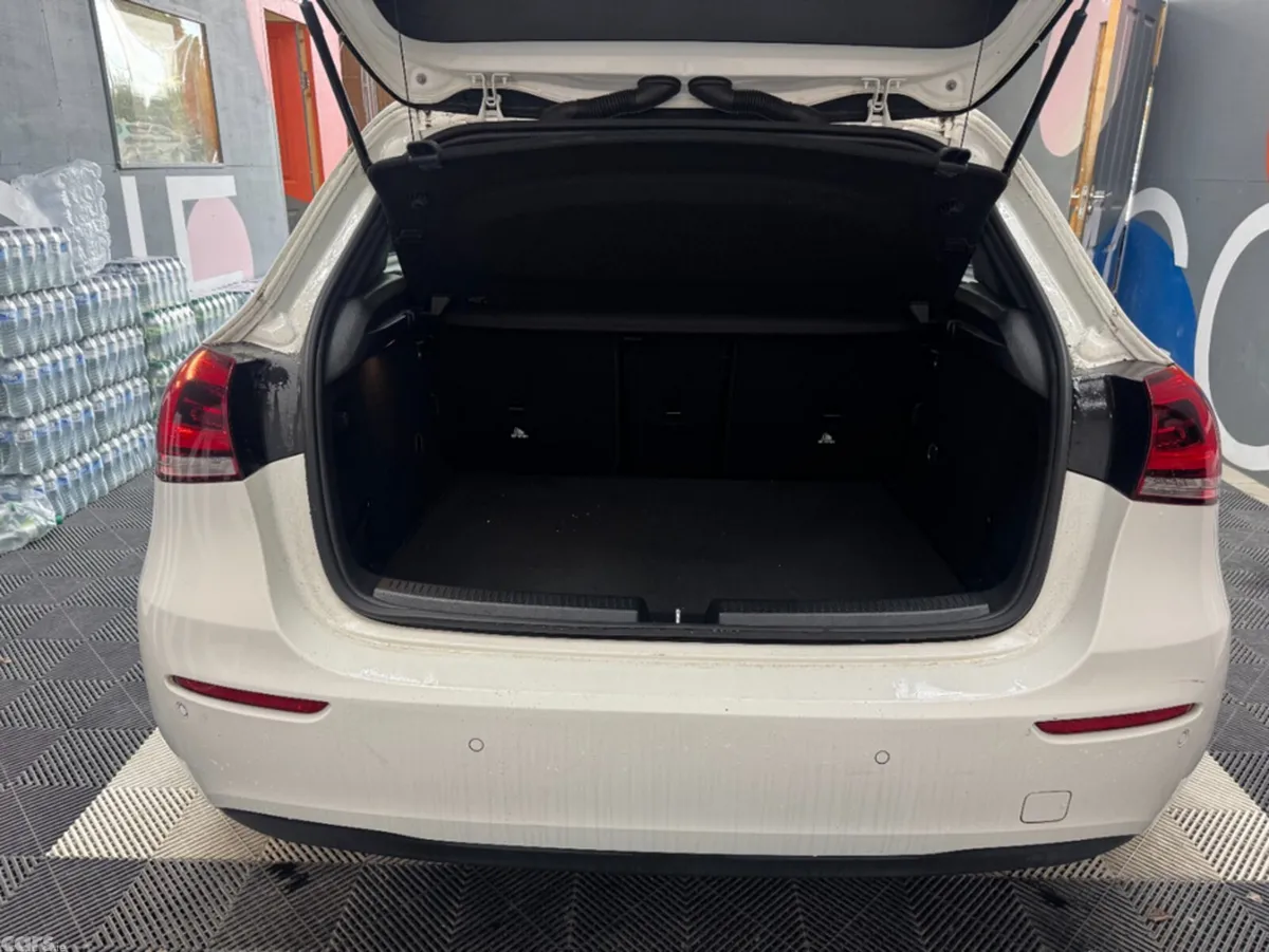 Mercedes-Benz A-Class Hatchback, Diesel, 2019, White
