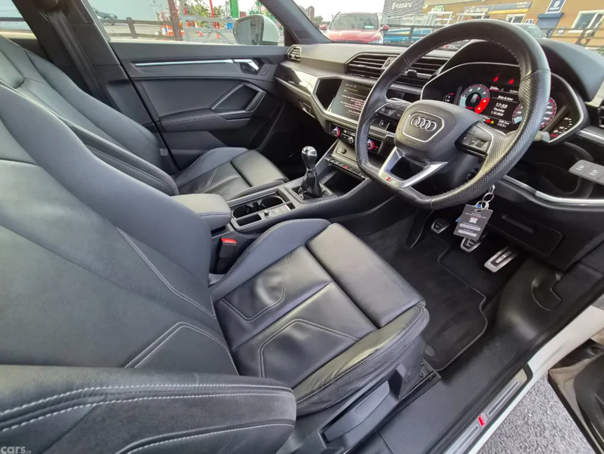 Audi Q3 Hatchback, Diesel, 2022, White