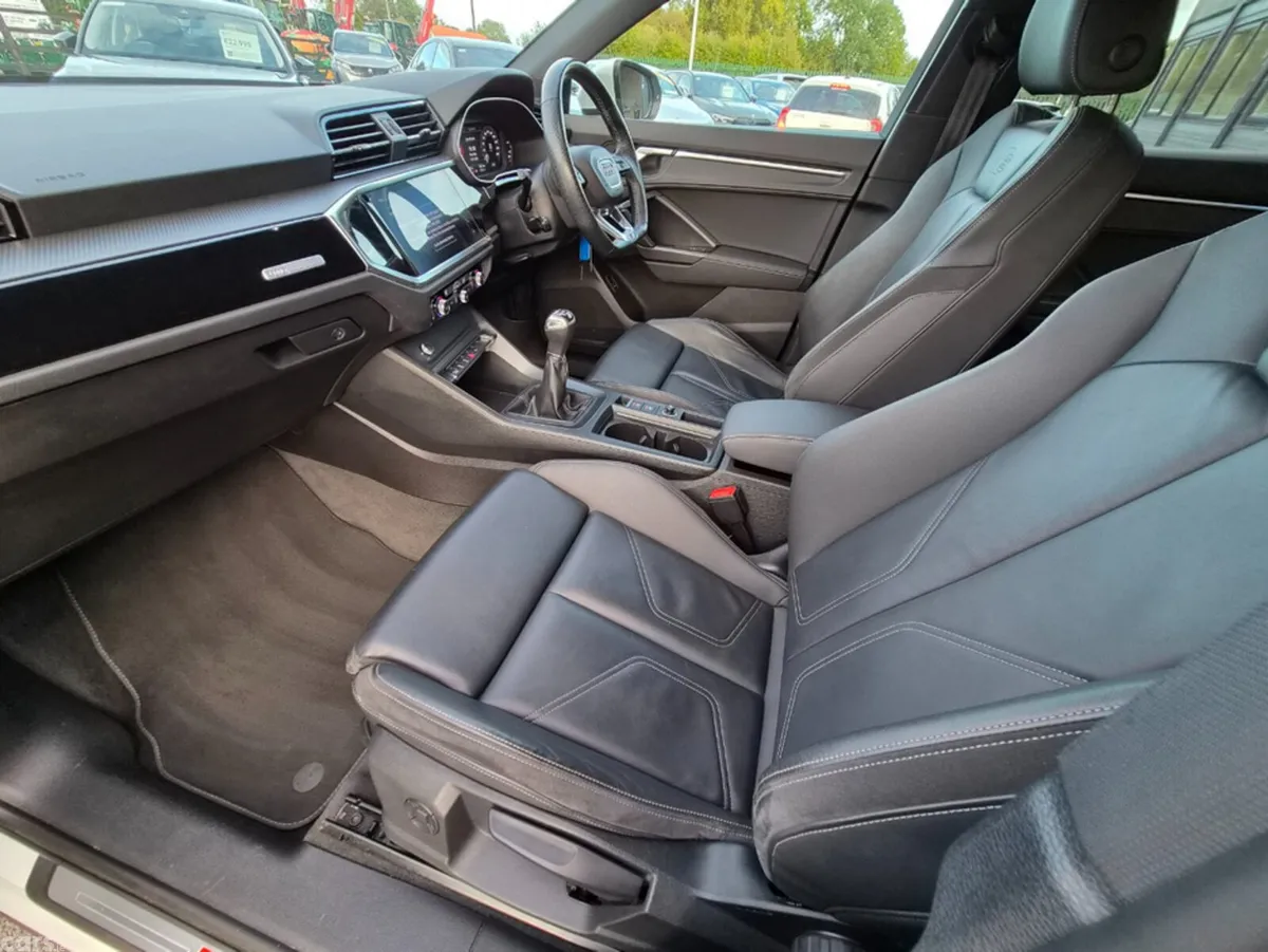 Audi Q3 Hatchback, Diesel, 2022, White