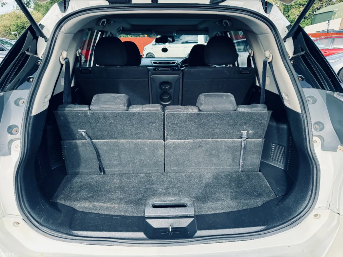 Nissan X-Trail MPV, Diesel, 2016, White