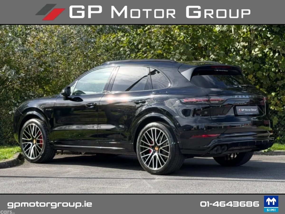 Porsche Cayenne Estate, Petrol Plug-in Hybrid, 2020, Black