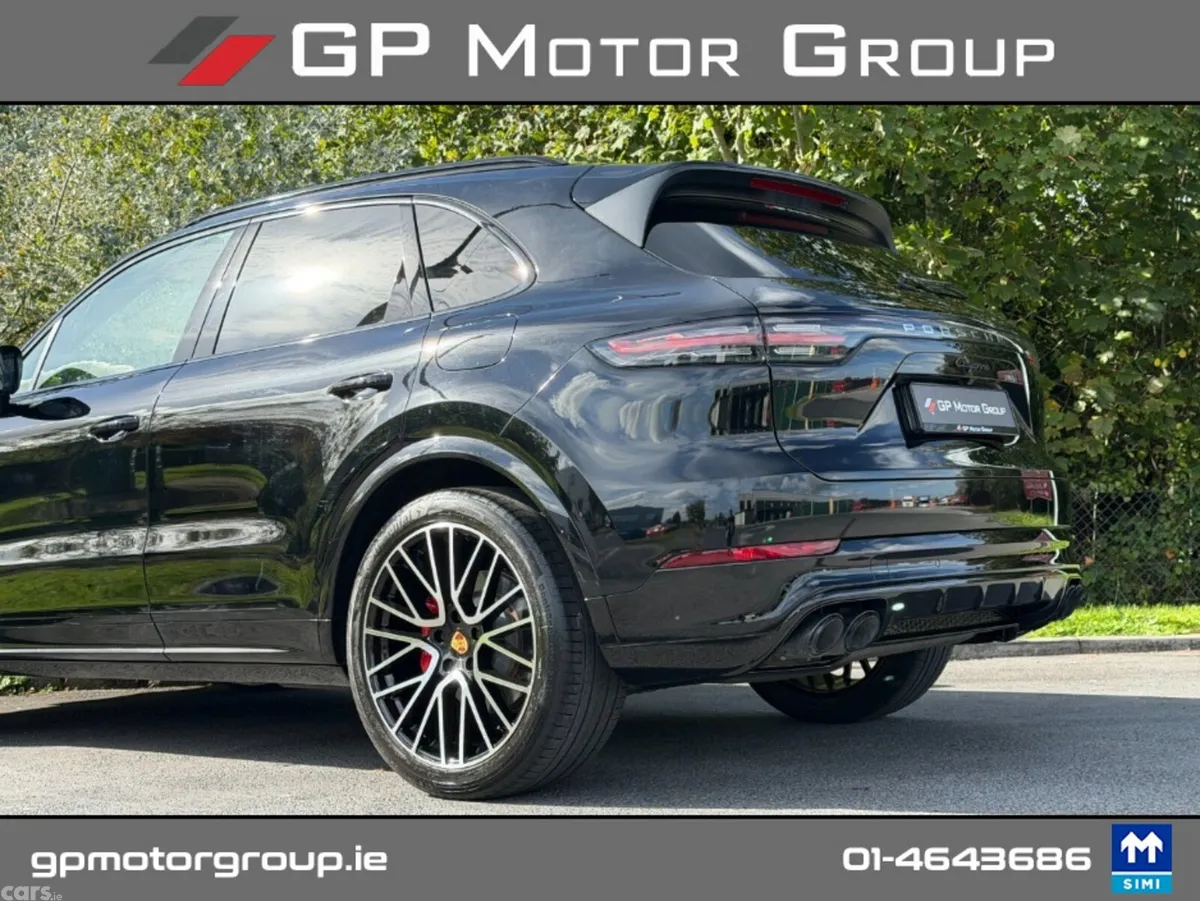 Porsche Cayenne Estate, Petrol Plug-in Hybrid, 2020, Black