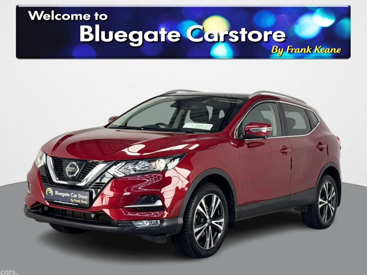 Nissan Qashqai MPV, Petrol, 2018, Red