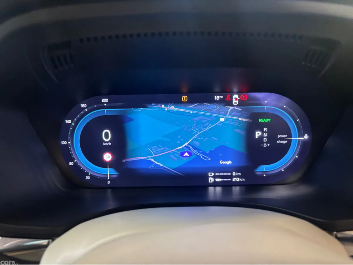 Volvo XC60 SUV, Petrol Plug-in Hybrid, 2023, Grey