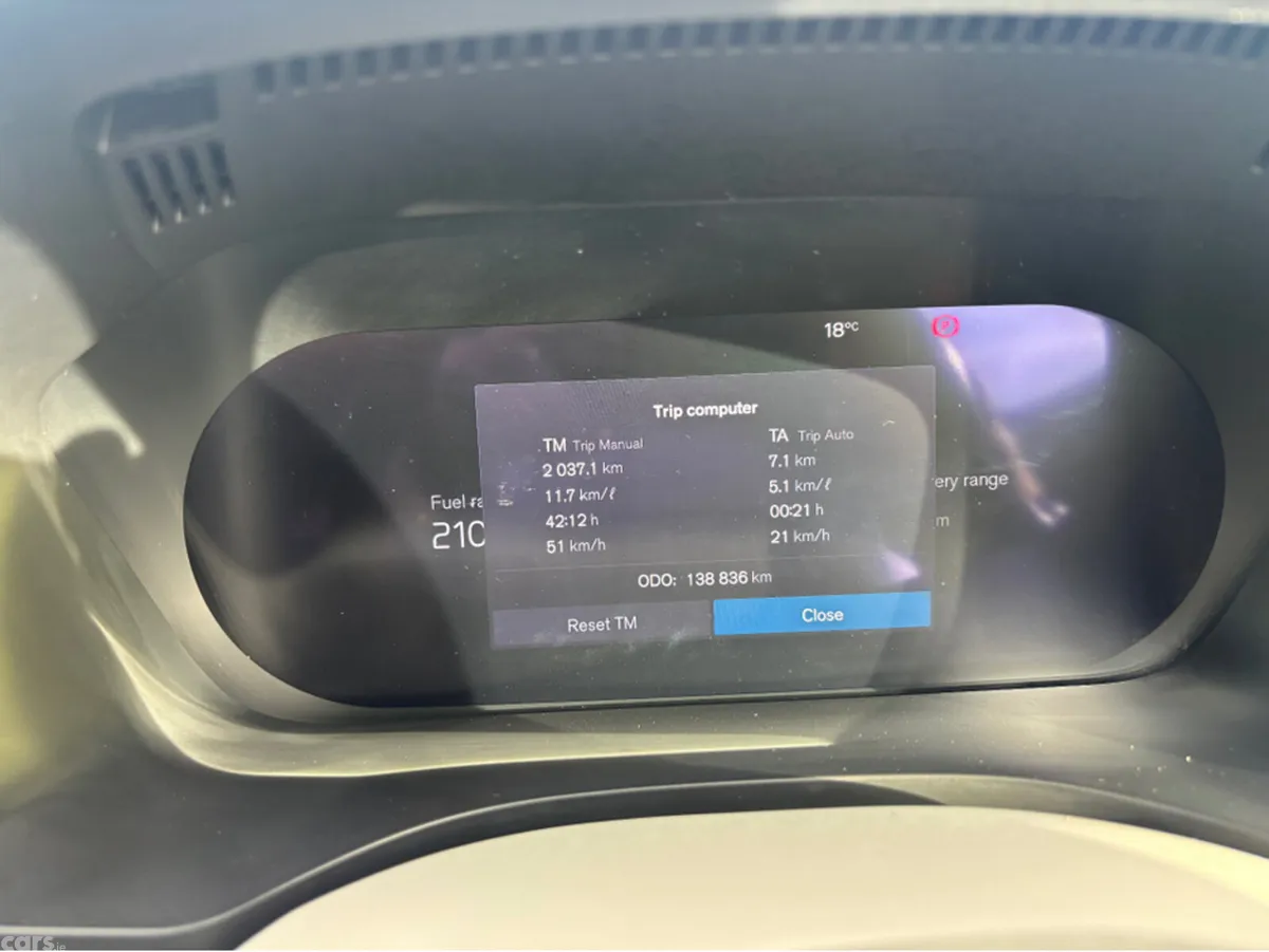 Volvo XC60 SUV, Petrol Plug-in Hybrid, 2023, Grey