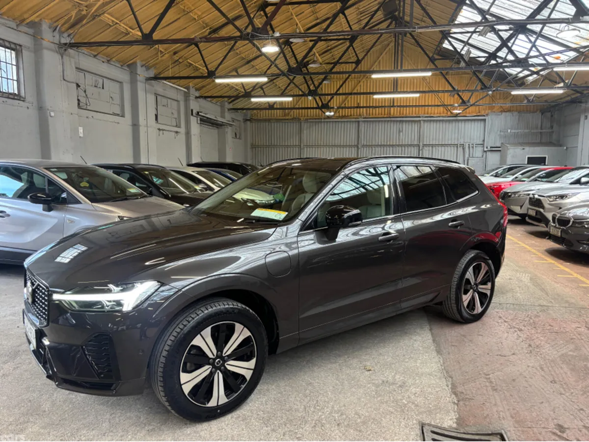 Volvo XC60 SUV, Petrol Plug-in Hybrid, 2023, Grey
