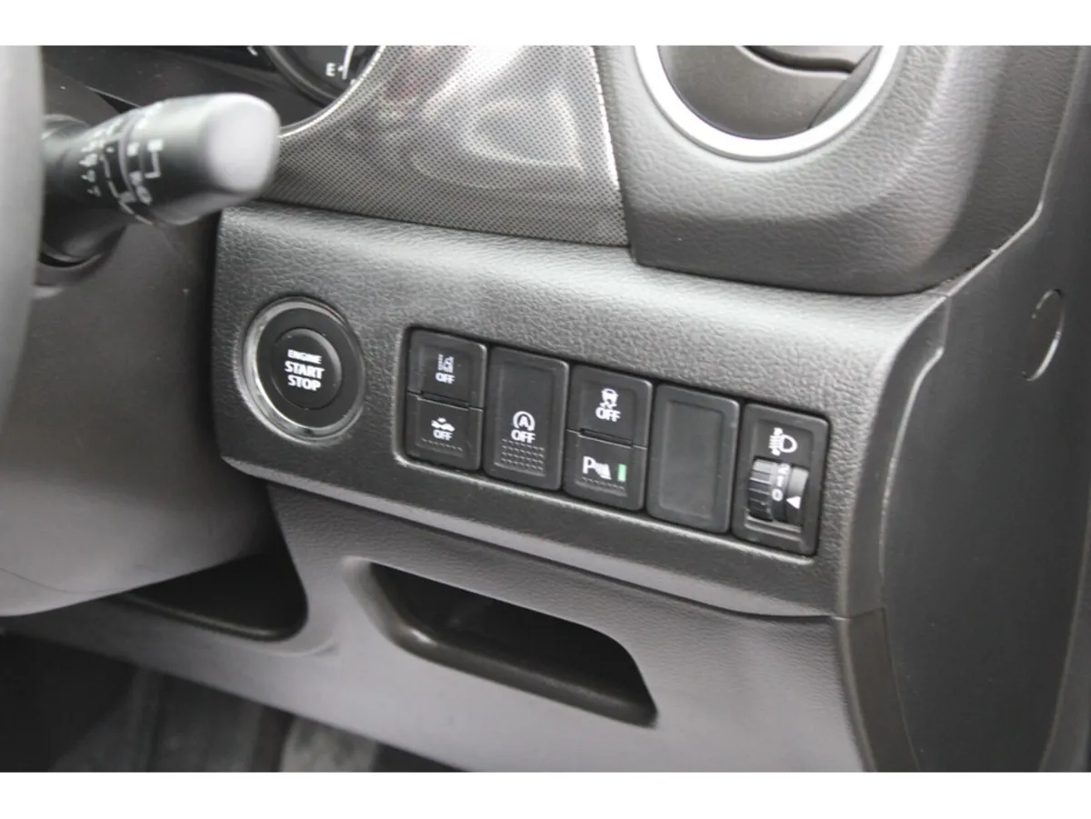 Suzuki Vitara SUV, Petrol Hybrid, 2025, Black