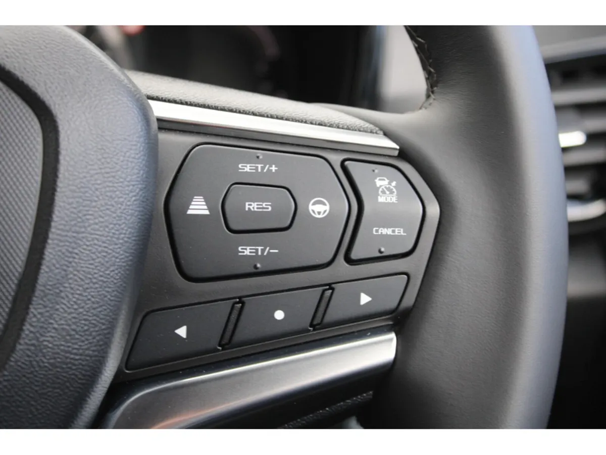 Isuzu D-Max Pick Up, Diesel, 2027, Blue
