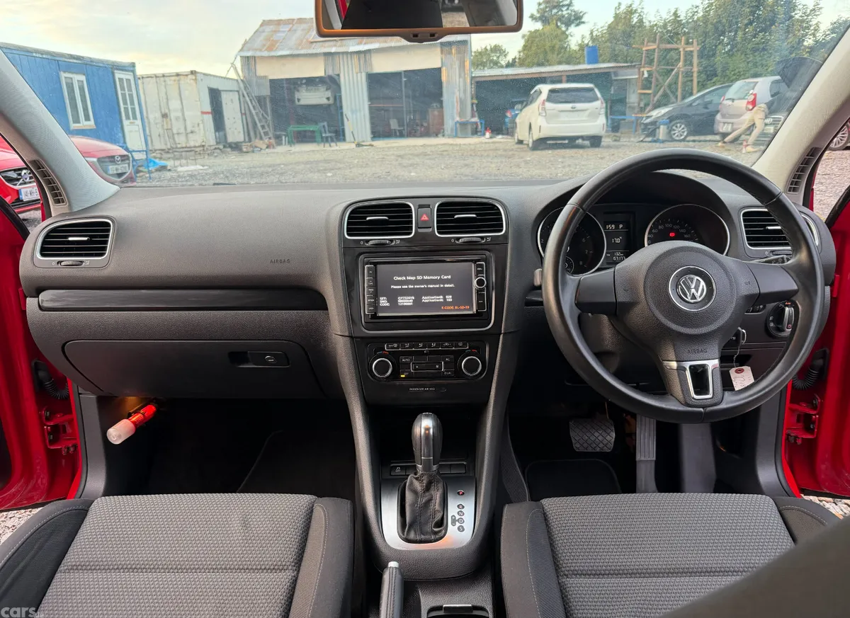 Volkswagen Golf Hatchback, Petrol, 2011, Red