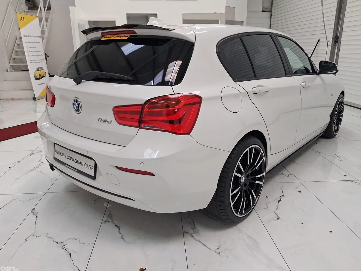 BMW 1-Series Hatchback, Diesel, 2016, White