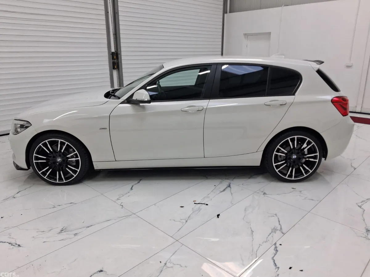 BMW 1-Series Hatchback, Diesel, 2016, White