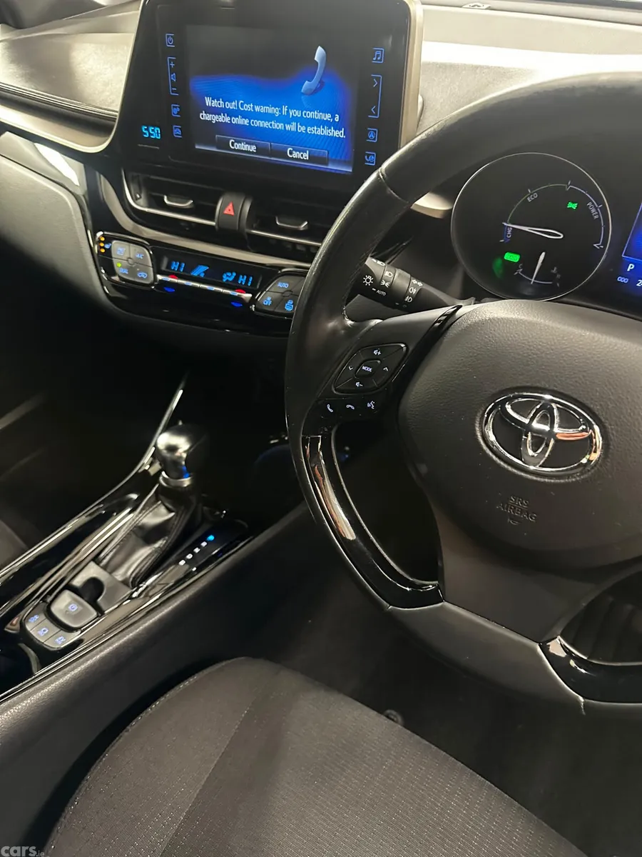 Toyota C-HR Hatchback, Petrol Hybrid, 2019, White