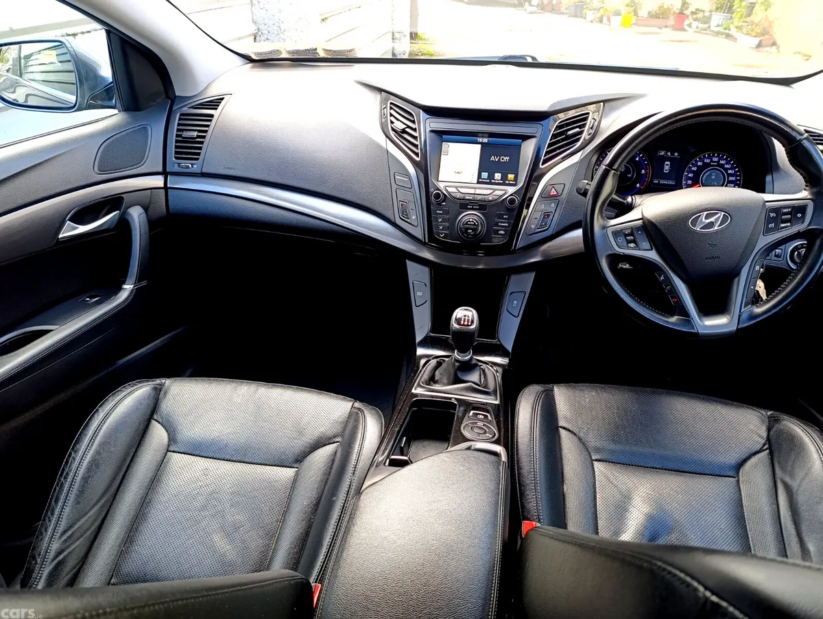 Hyundai i40 Estate, Diesel, 2018, Grey