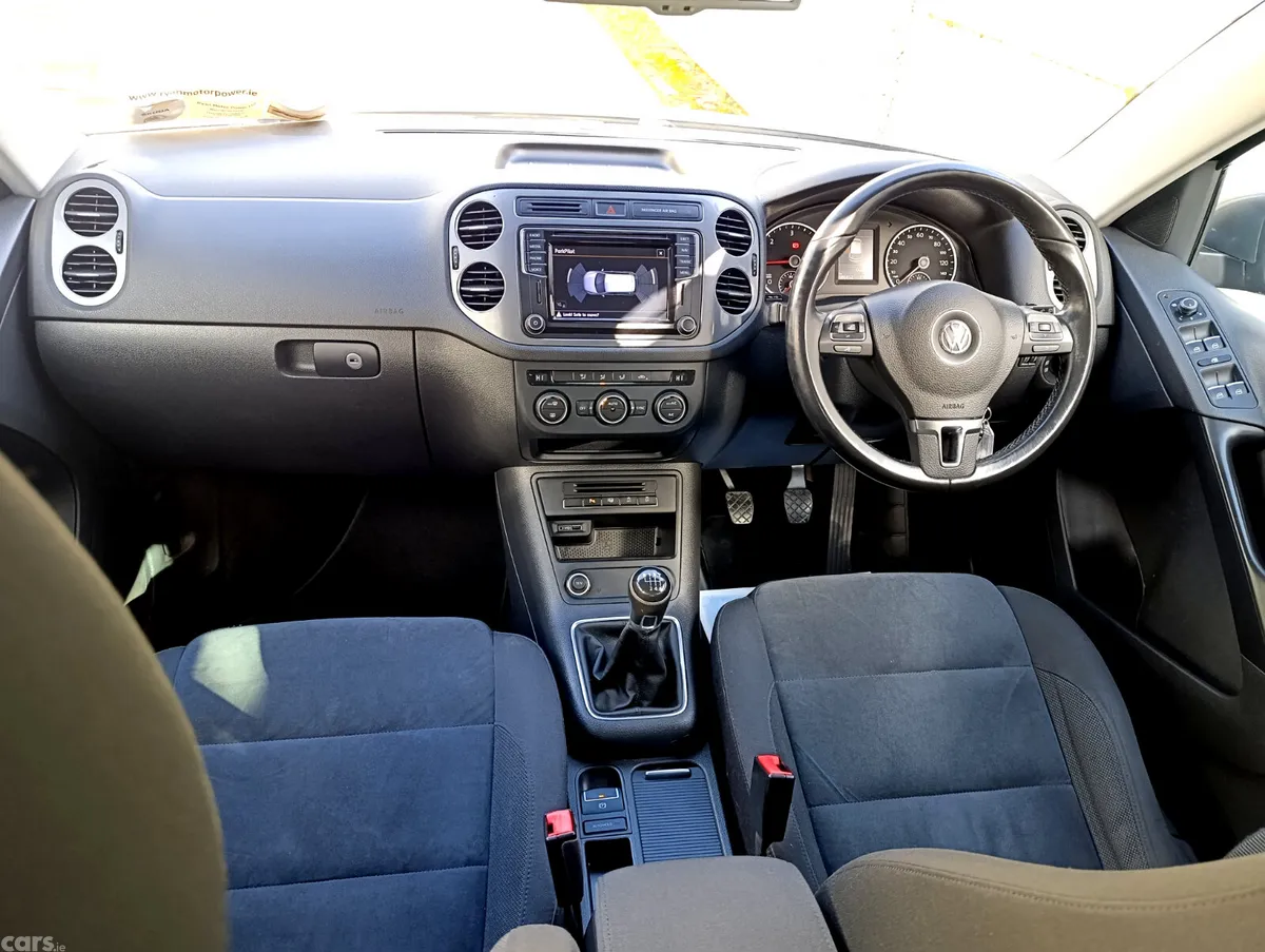Volkswagen Tiguan SUV, Diesel, 2015, Grey