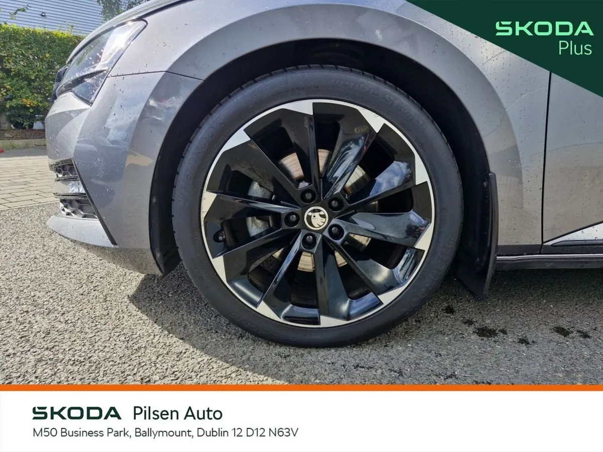 Skoda Superb Estate, Diesel, 2023, Grey