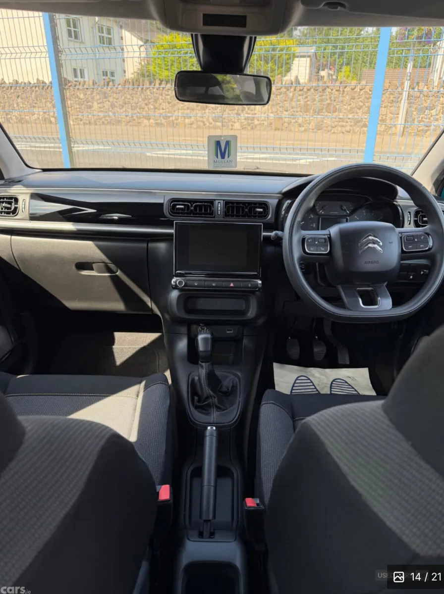 Citroen C3 Hatchback, Petrol, 2021, Blue