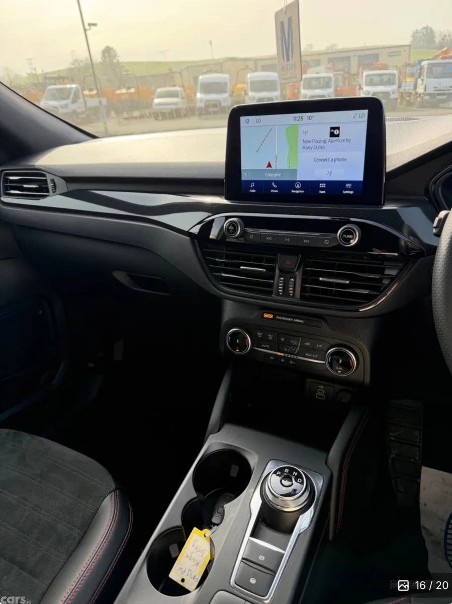 Ford Kuga SUV, Petrol Hybrid, 2024, Grey