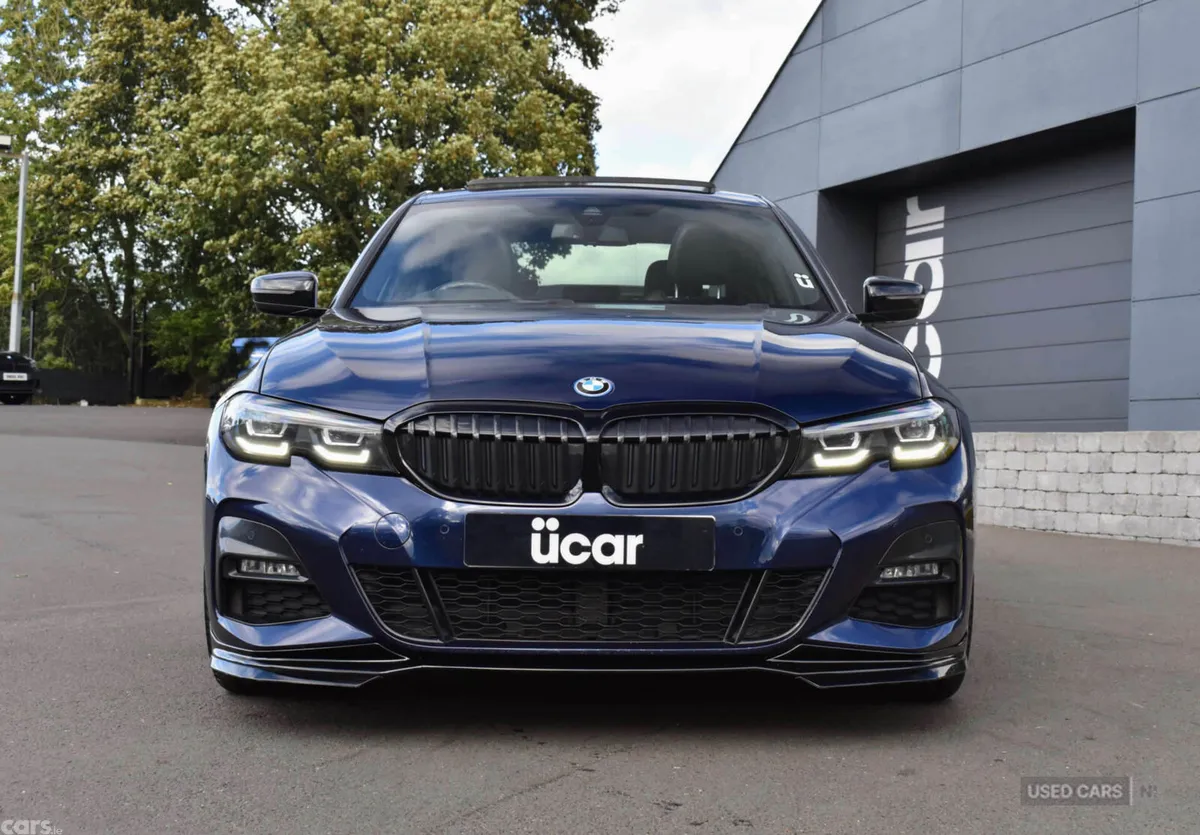 BMW 3-Series Saloon, Electric, 2022, Blue