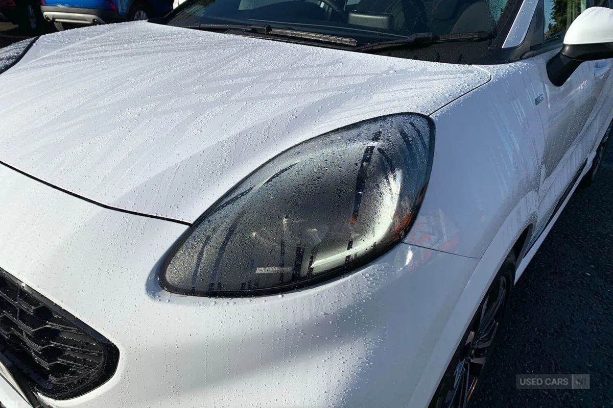 Ford Puma SUV, Petrol, 2023, White