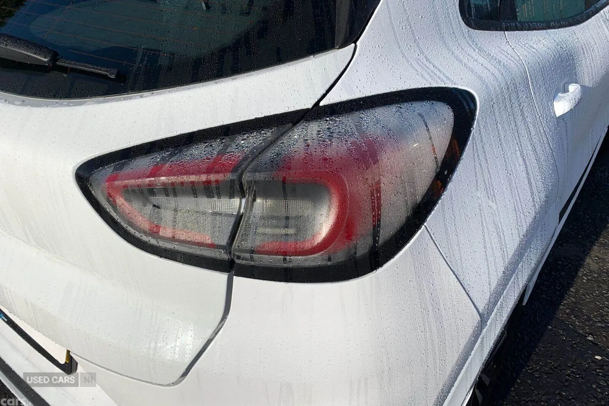 Ford Puma SUV, Petrol, 2023, White