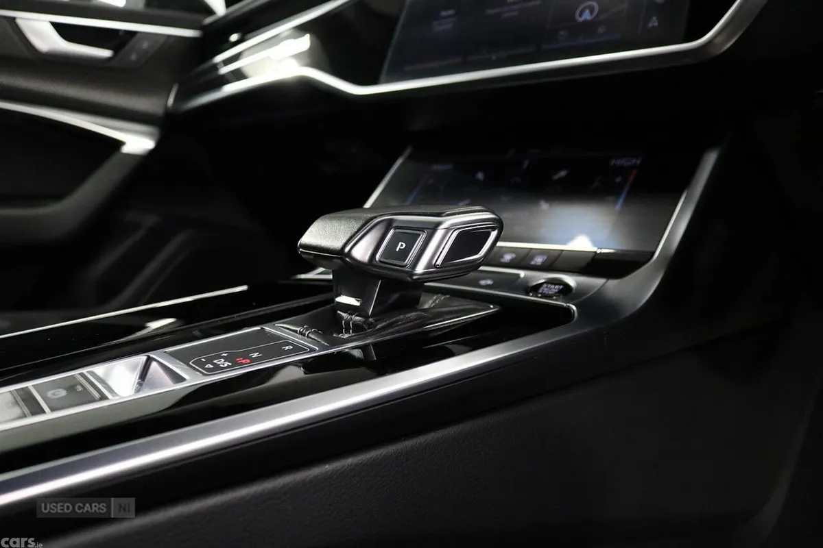 Audi A6 Estate, Diesel, 2022, Silver