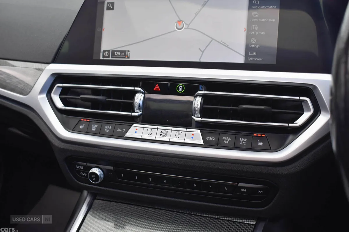 BMW 3-Series Saloon, Electric, 2022, Blue