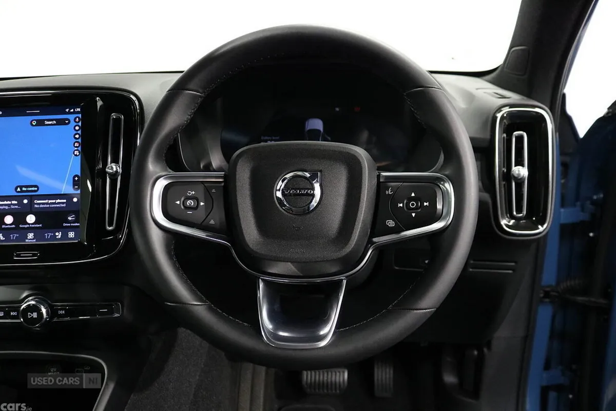 Volvo C40 SUV, Electric, 2023, Blue
