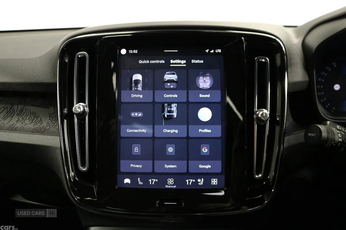 Volvo C40 SUV, Electric, 2023, Blue