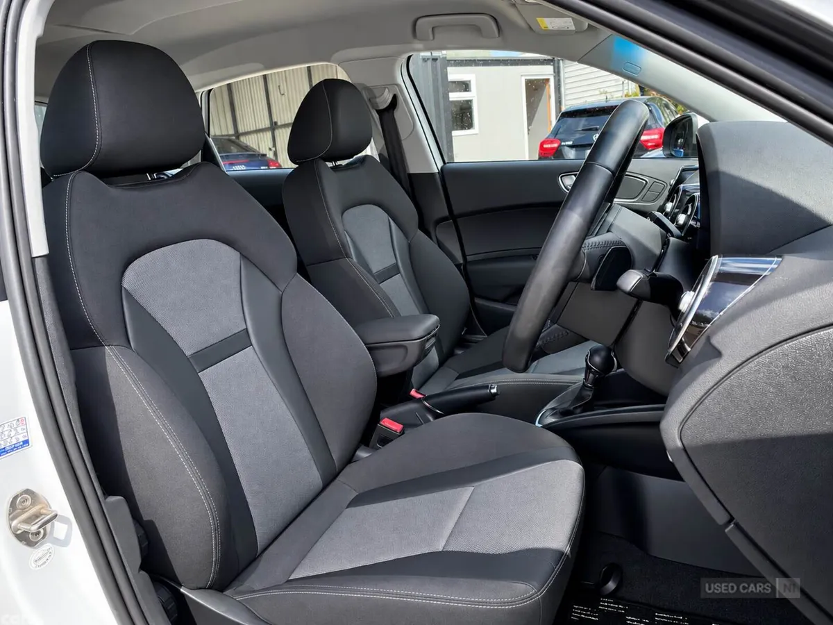 Audi A1 , Petrol, 2015, White
