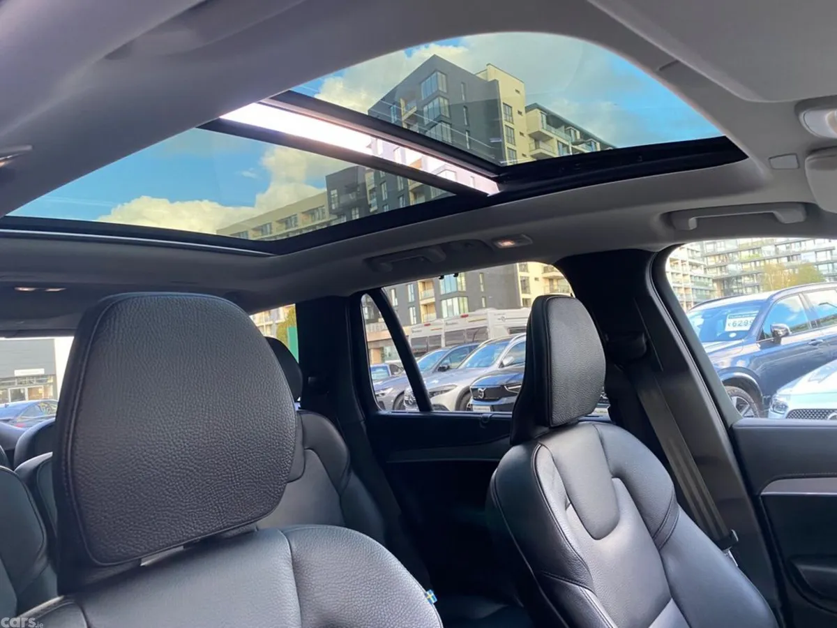 Volvo XC90 Estate, Petrol Plug-in Hybrid, 2023, Silver
