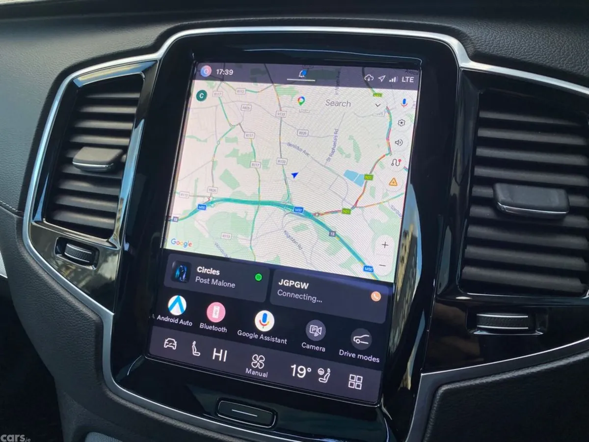 Volvo XC90 Estate, Petrol Plug-in Hybrid, 2023, Silver