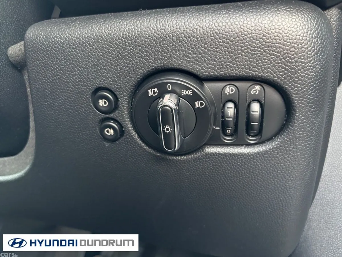 Mini Cooper Hatchback, Petrol, 2019, Grey