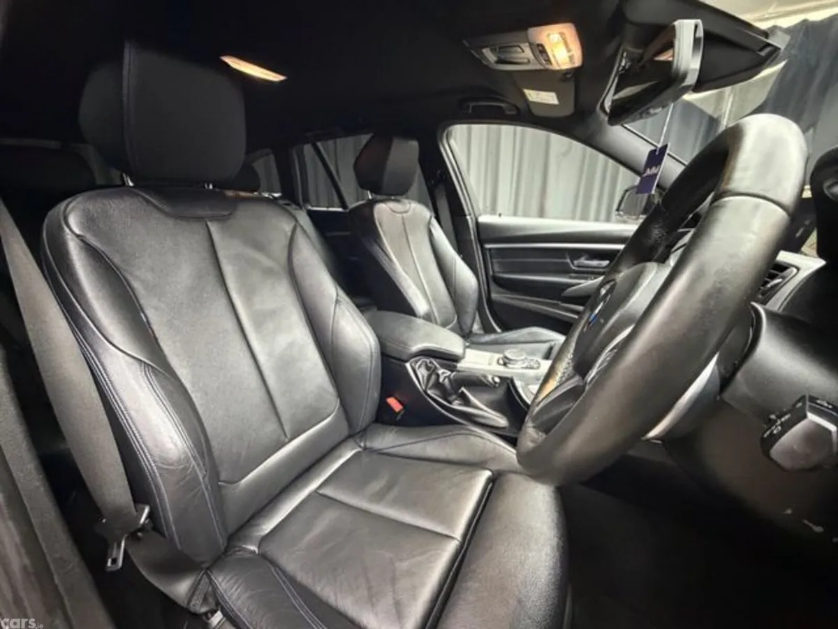 BMW 3-Series Estate, Petrol, 2018, White