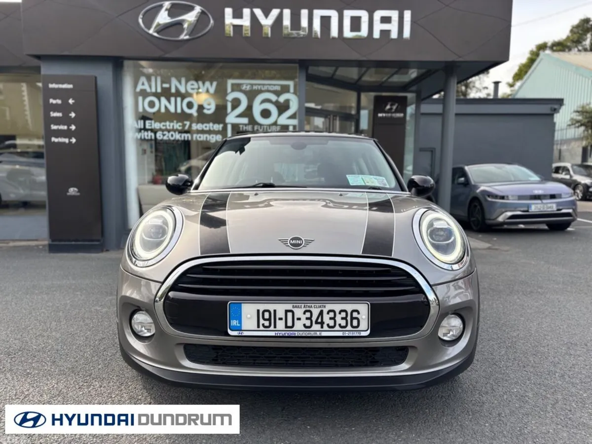 Mini Cooper Hatchback, Petrol, 2019, Grey