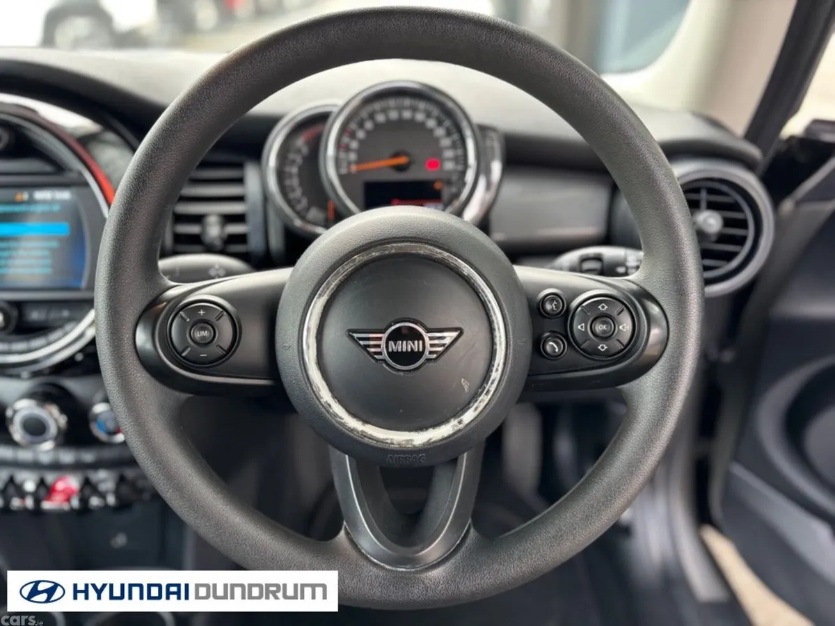Mini Cooper Hatchback, Petrol, 2019, Grey