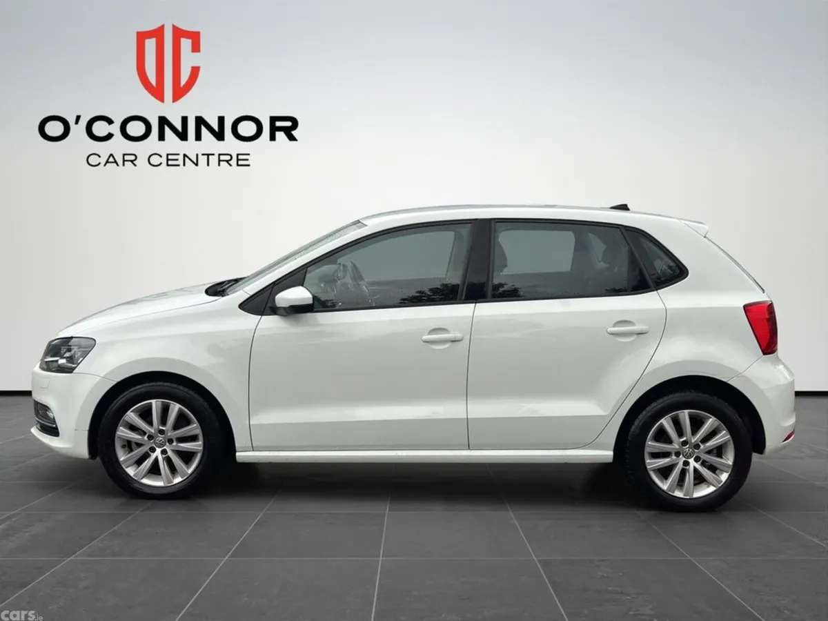 Volkswagen Polo Hatchback, Petrol, 2018, White