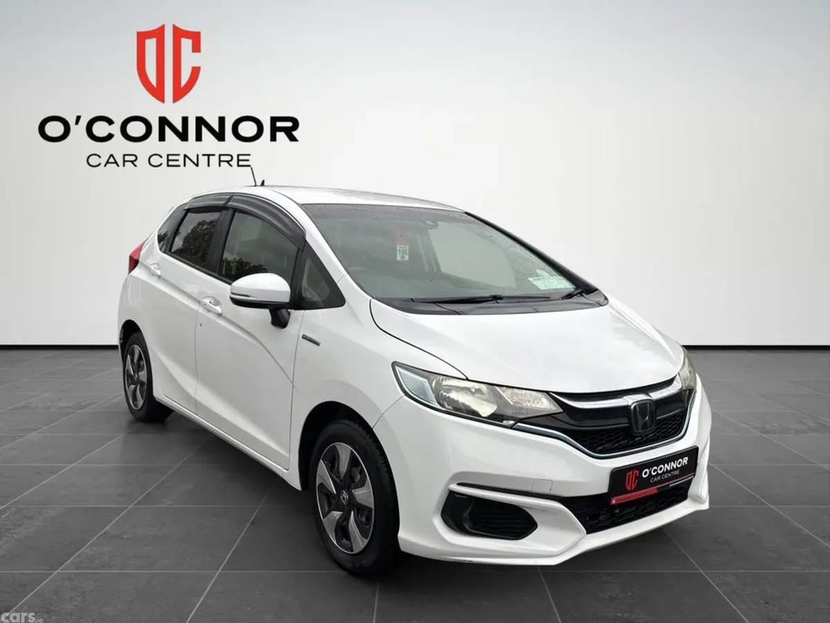 Honda Fit Hatchback, Petrol Hybrid, 2019, White