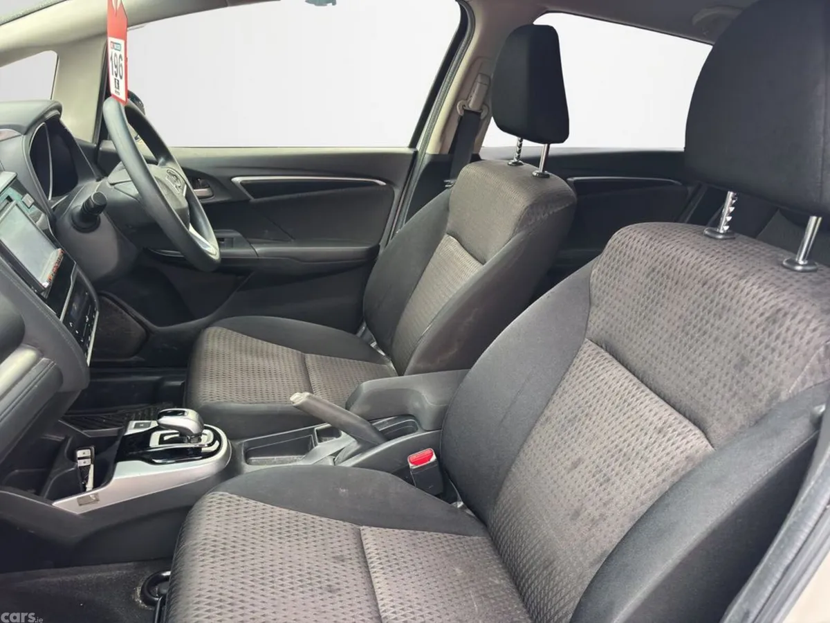 Honda Fit Hatchback, Petrol Hybrid, 2019, White