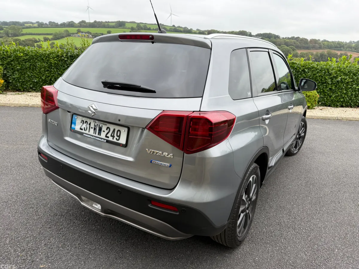 Suzuki Vitara SUV, Petrol, 2023, Grey