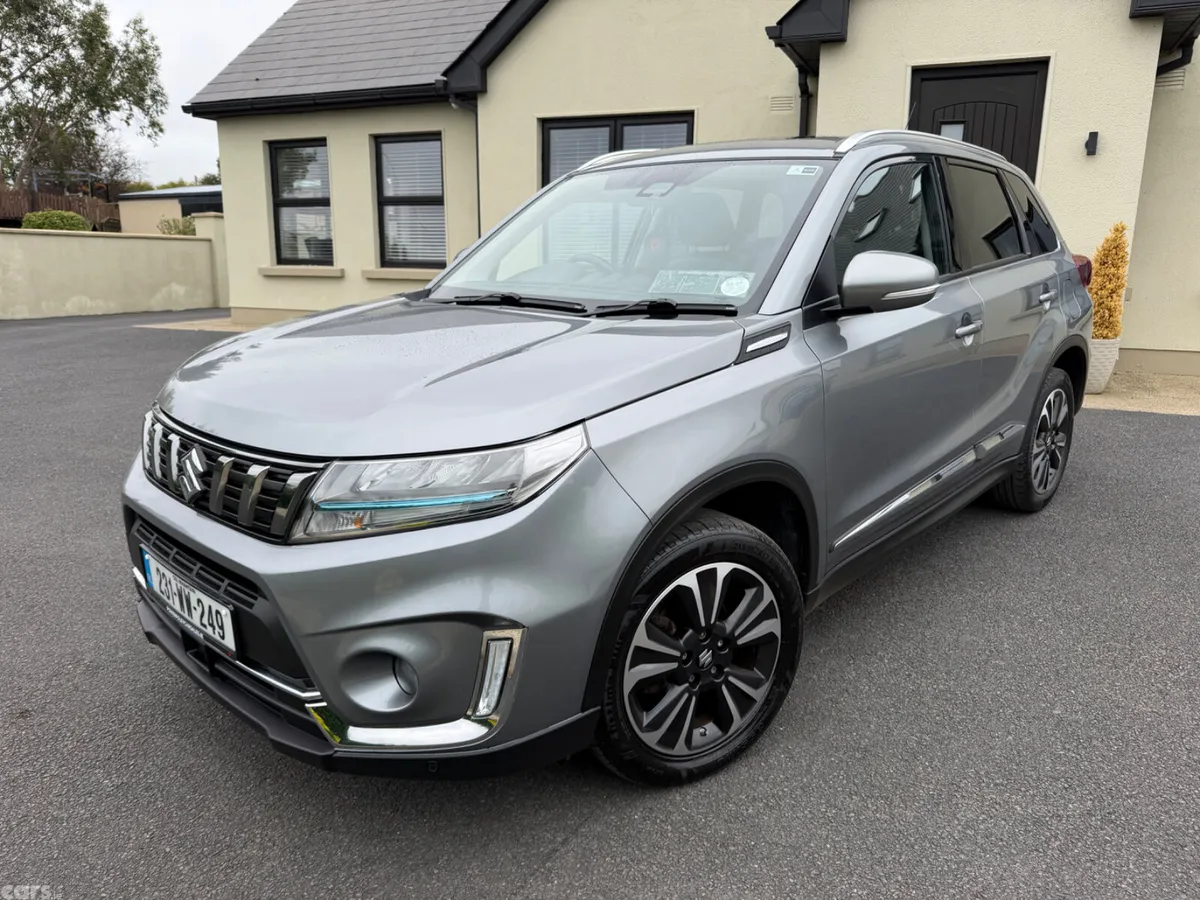 Suzuki Vitara SUV, Petrol, 2023, Grey