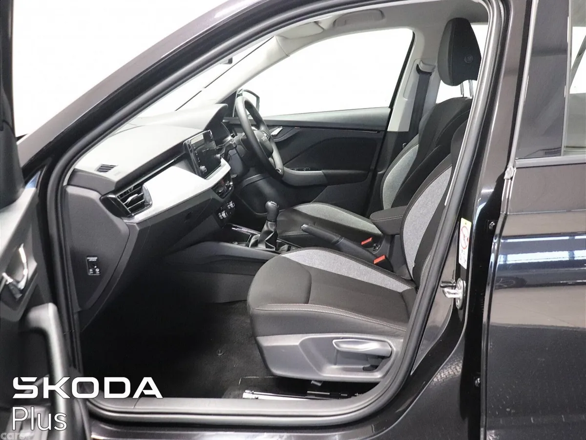 Skoda Kamiq Hatchback, Petrol, 2026, Black