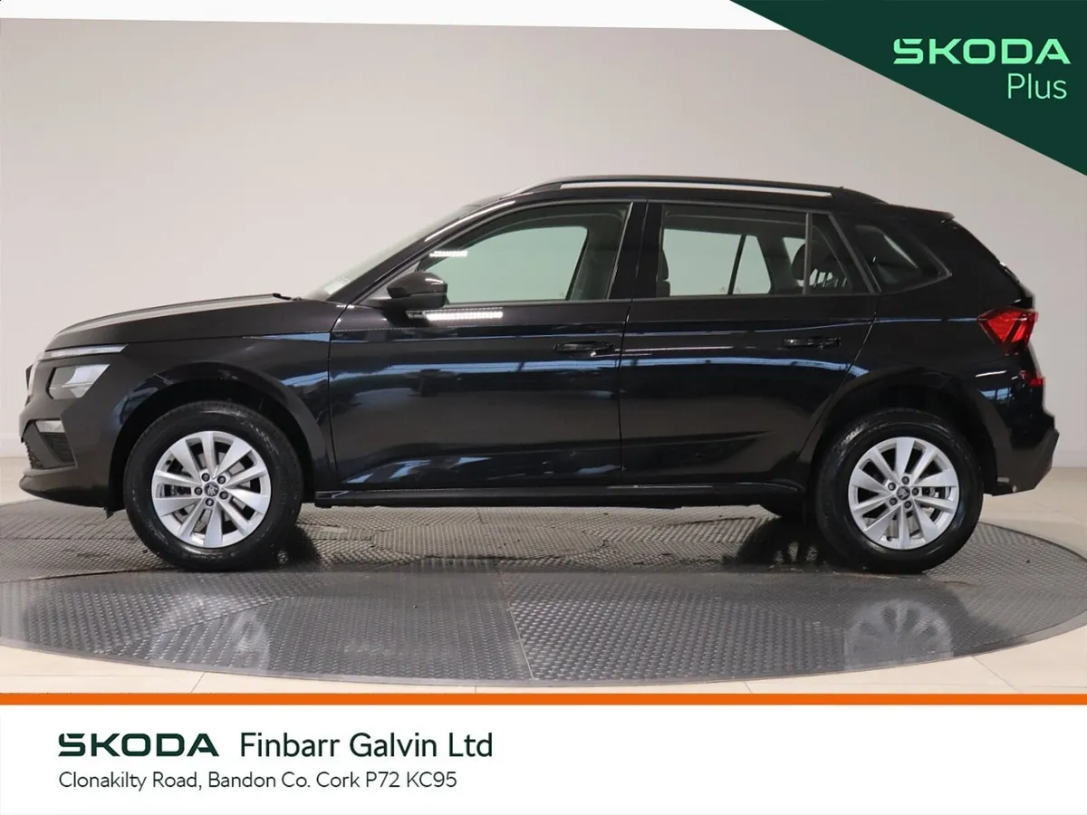 Skoda Kamiq Hatchback, Petrol, 2026, Black