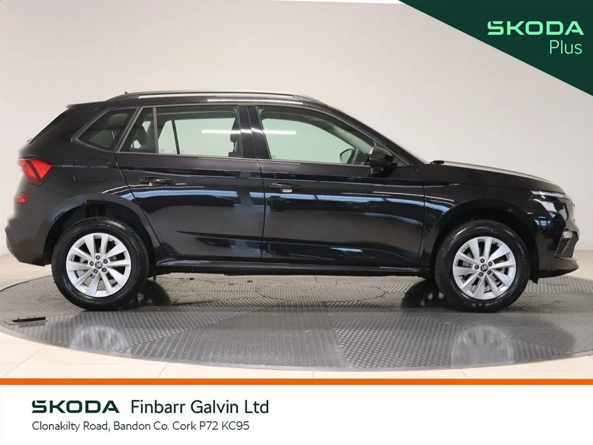 Skoda Kamiq Hatchback, Petrol, 2026, Black